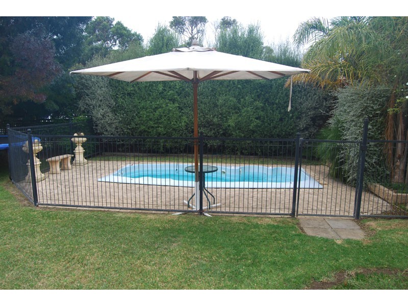 24 Burns Road, Portland VIC 3305