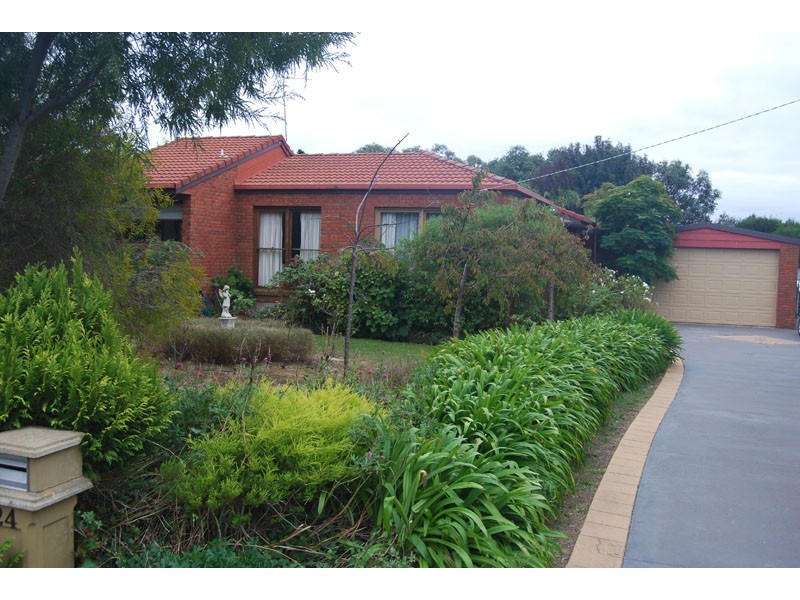 24 Burns Road, Portland VIC 3305