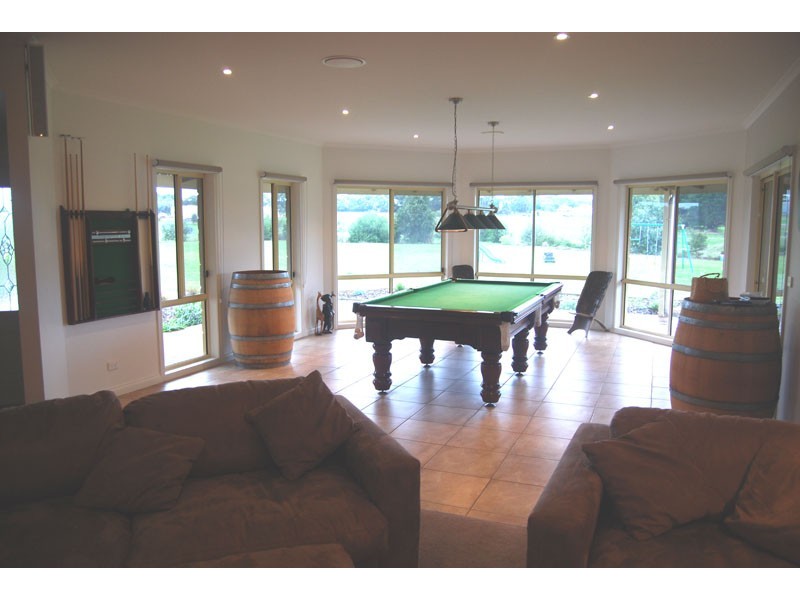 137 Crowes Road, Portland VIC 3305