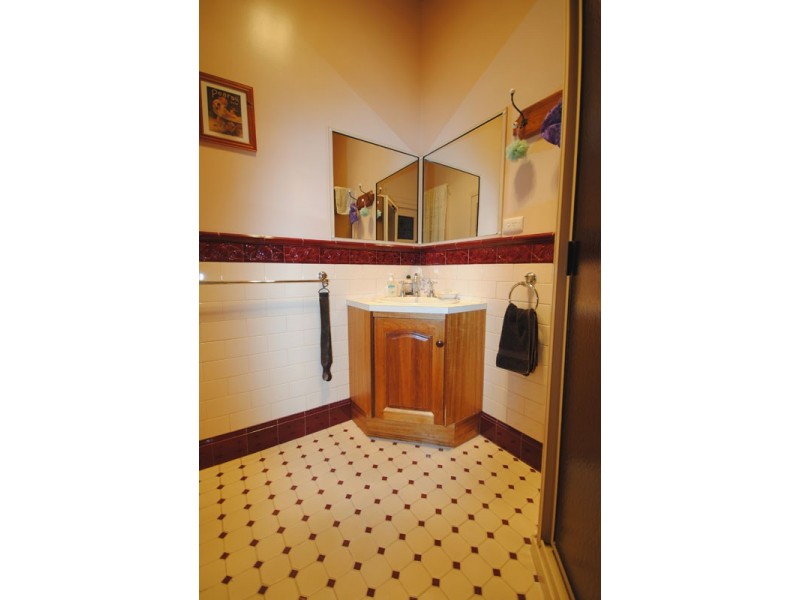 12  Cape Nelson Rd, Portland VIC 3305