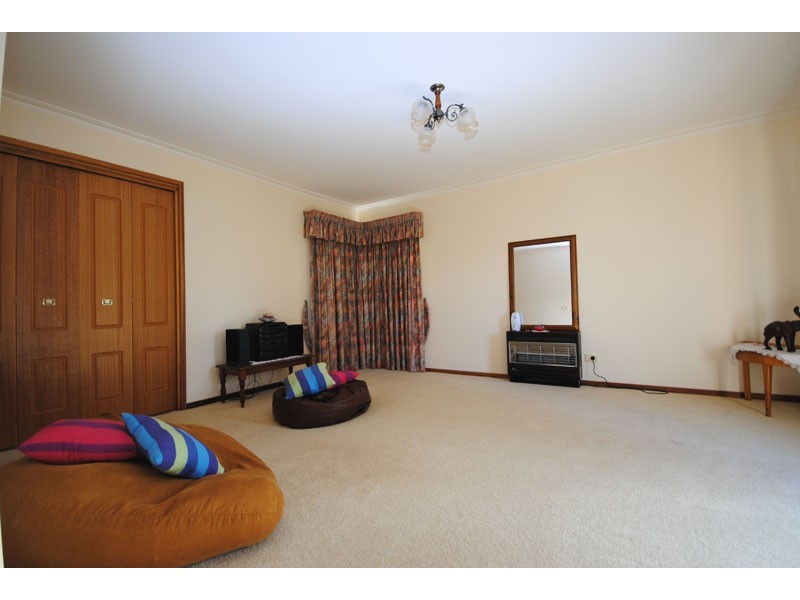 9 Grant Street, Portland VIC 3305