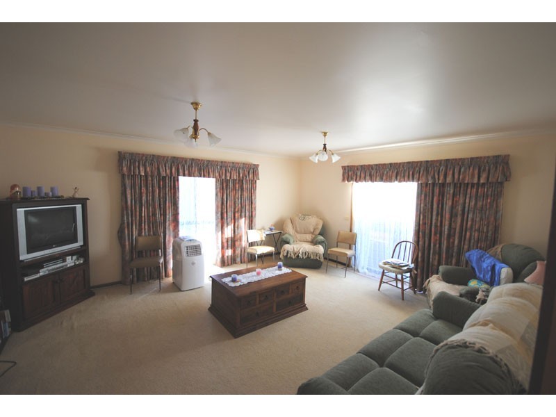 9 Grant Street, Portland VIC 3305