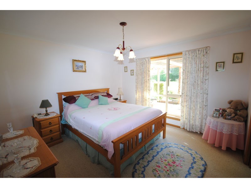 10 Denhill Court, Portland VIC 3305