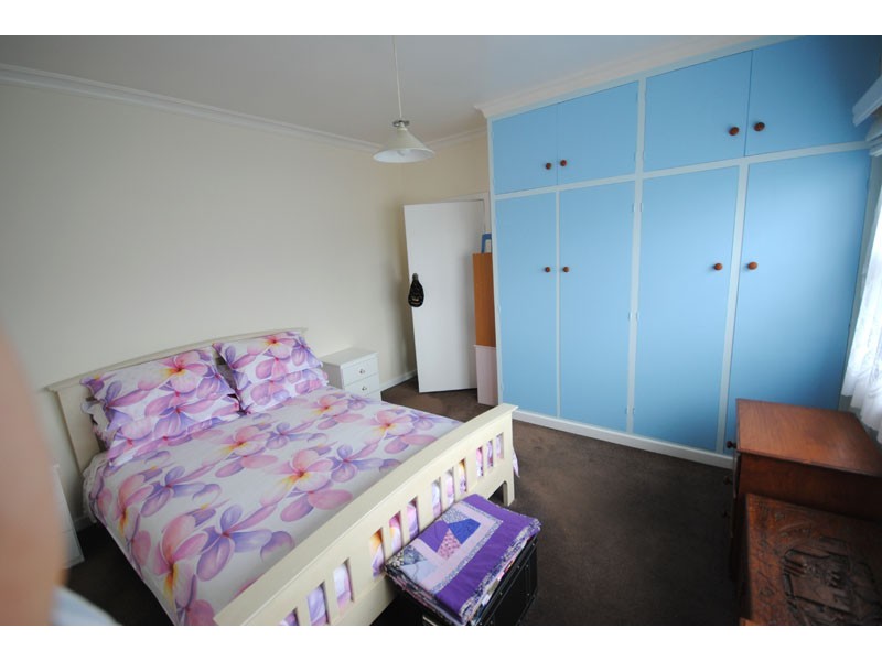 16 Learmonth Street, Portland VIC 3305