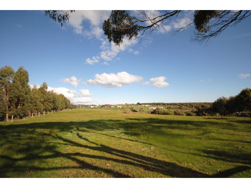 49 Kerrs Road, Portland VIC 3305