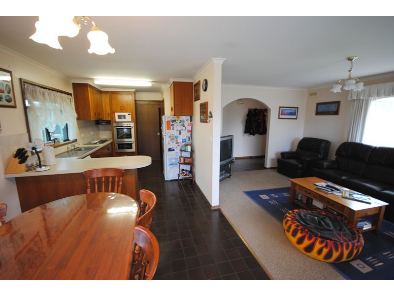 6 Arthur Street, Portland VIC 3305