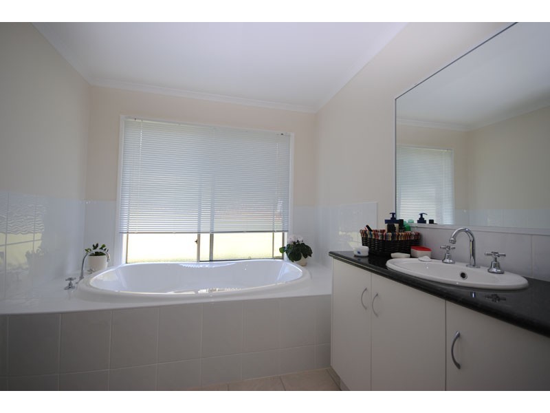 114 Oakpark Road, Portland VIC 3305