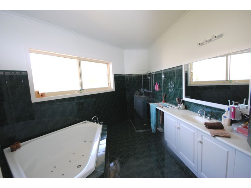 21 Must Street, Portland VIC 3305