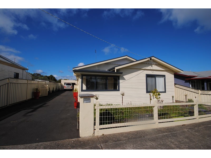 12 Clark Street, Portland VIC 3305