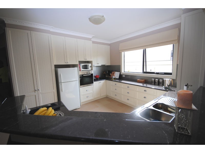 12  Clarke Street, Portland VIC 3305