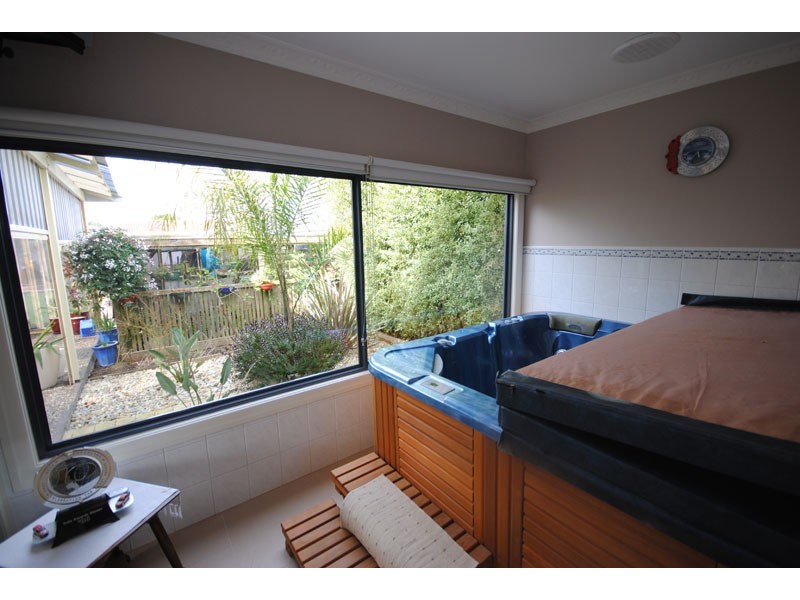12  Clarke Street, Portland VIC 3305