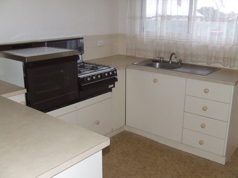 9 Juliani Place, Portland VIC 3305