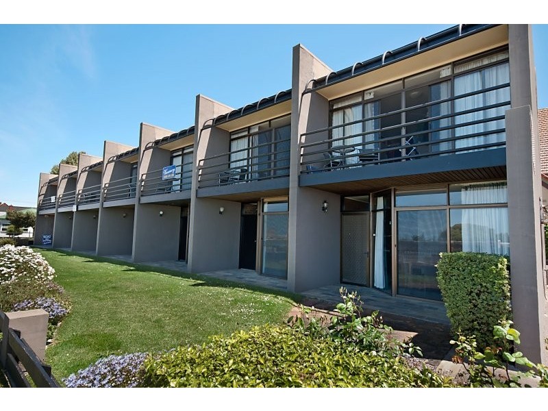 3/2 Tyres Street, Portland VIC 3305