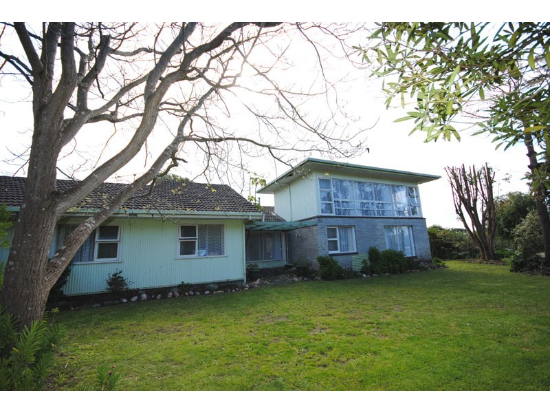 24  Arthur St, Portland VIC 3305