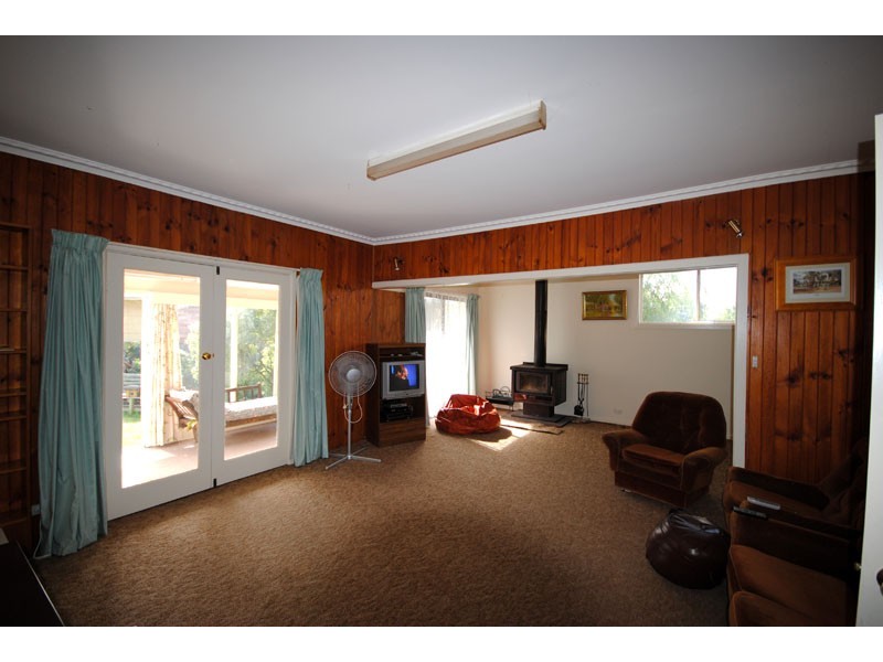 24  Arthur St, Portland VIC 3305