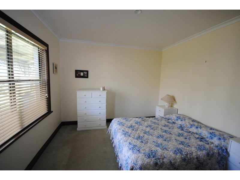 1 Segtnan Court, Portland VIC 3305