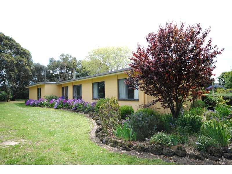 9 Wallys Lane, Narrawong VIC 3285