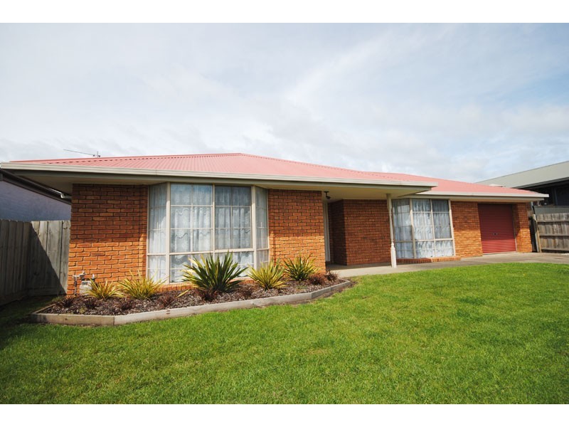 16 Connemara Court, Portland VIC 3305