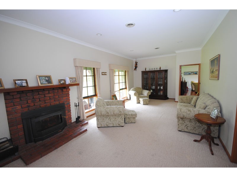 11 Dougherties Rd, Portland VIC 3305