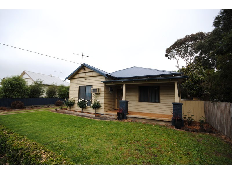 39 Fitzroy Street, Heywood VIC 3304