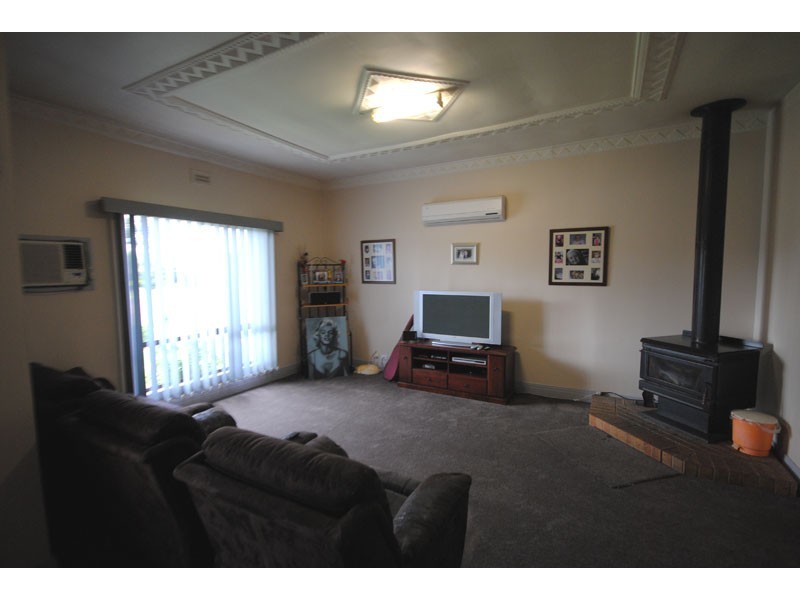 39 Fitzroy Street, Heywood VIC 3304
