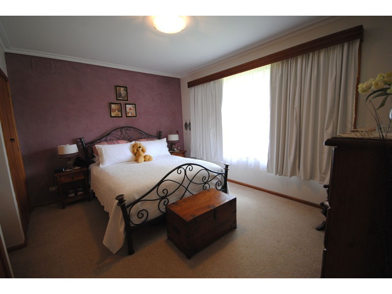 9 Edgar Street, Heywood VIC 3304