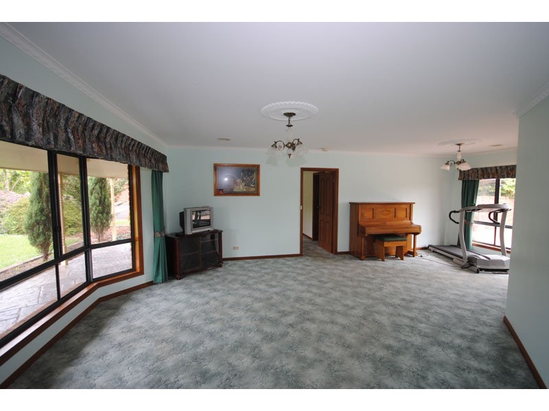 28 Burns Road, Portland VIC 3305