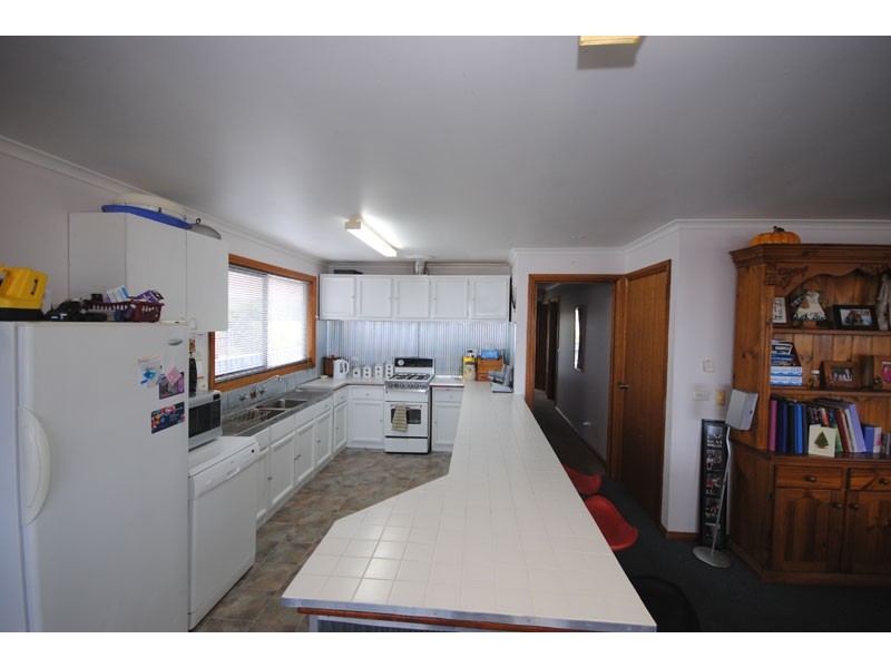 490 Dutton Way, Portland VIC 3305