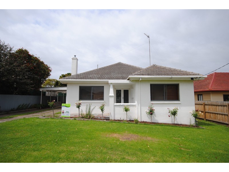 19 Oswald Street, Portland VIC 3305