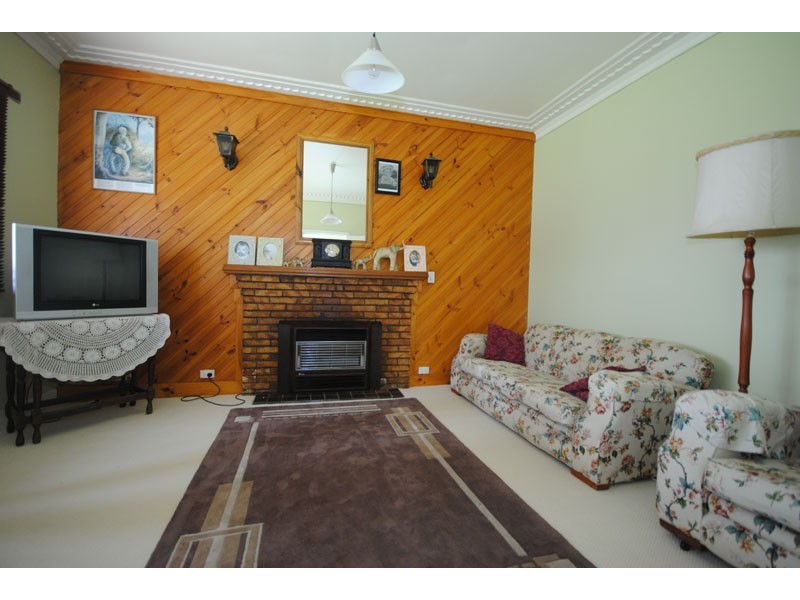 19 Oswald Street, Portland VIC 3305