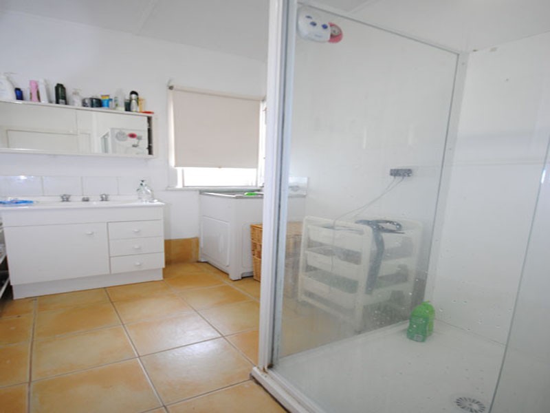 49 Lindsay Street, Heywood VIC 3304