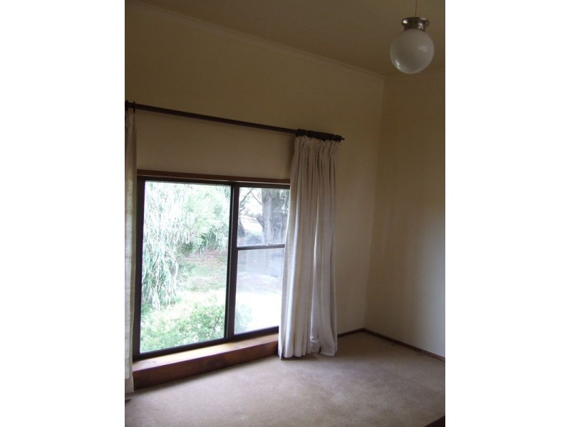 115 Heath Road, Portland VIC 3305