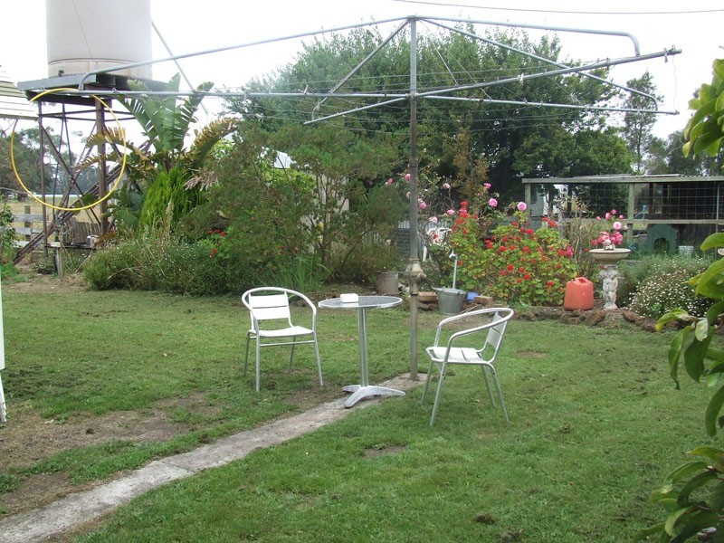 7349 Woolsthorpe  Rd, Heywood VIC 3304