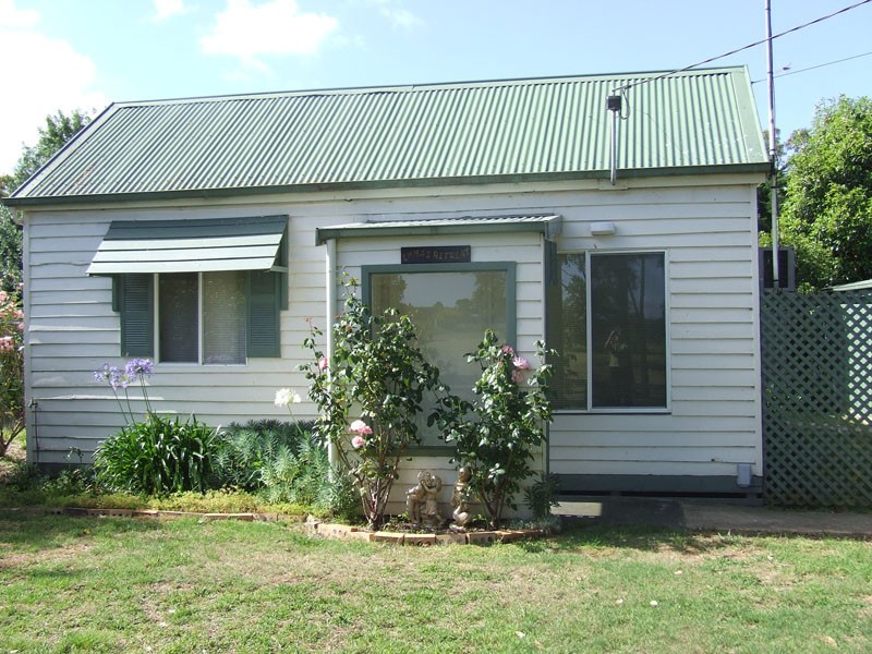 11 Egan Street, Dartmoor VIC 3304