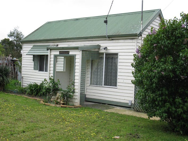 11 Egan Street, Dartmoor VIC 3304