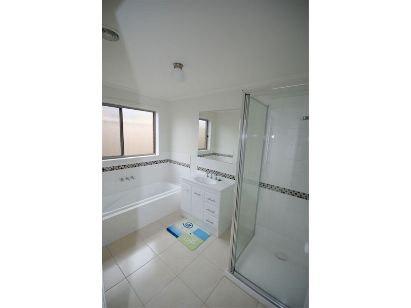 37 Maderia Close, Portland VIC 3305