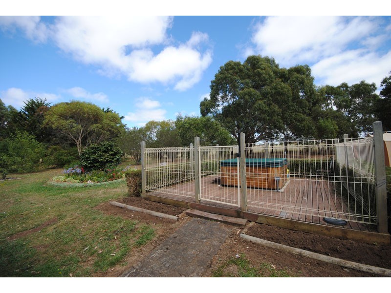 13 Benbows Road, Portland VIC 3305