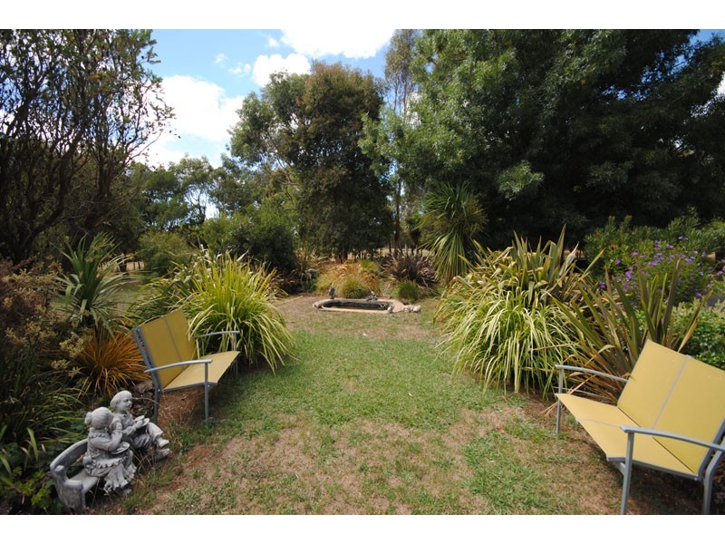 13 Benbows Road, Portland VIC 3305