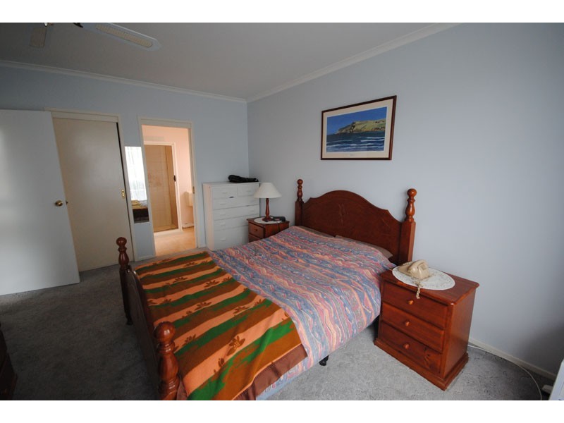 2 Curragh Court, Portland VIC 3305