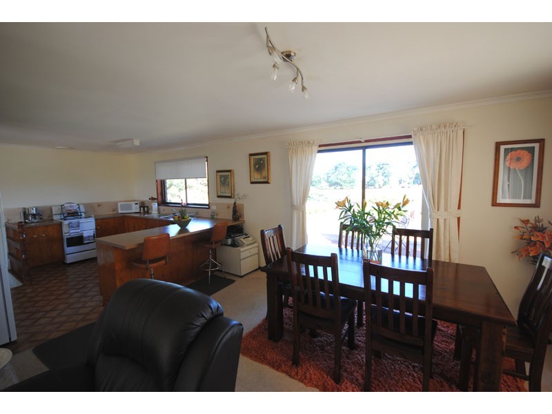 8481 Princes Highway, Allestree VIC 3305