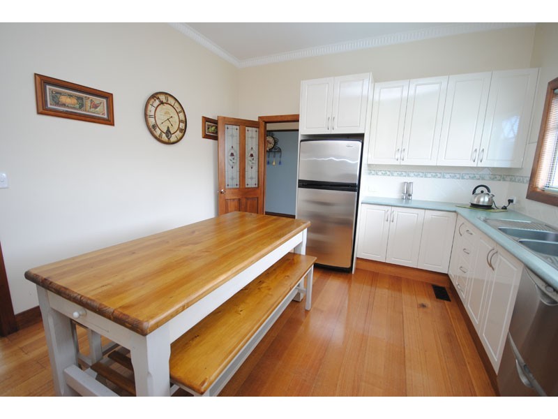 67 Henty Street, Portland VIC 3305