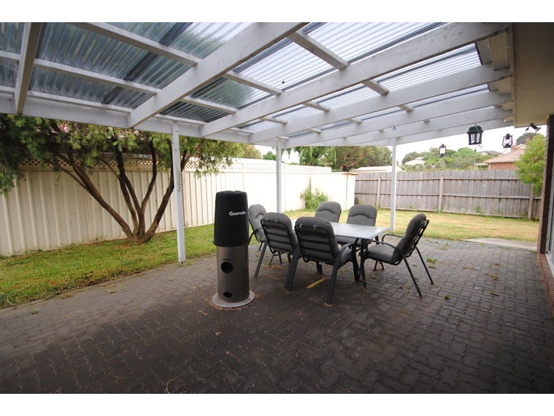 2 Curragh Court, Portland VIC 3305