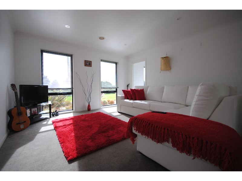 1 Burns Rd, Portland VIC 3305