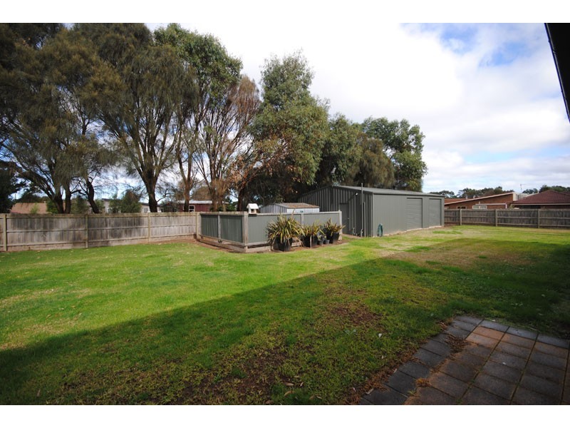 1 Burns Rd, Portland VIC 3305
