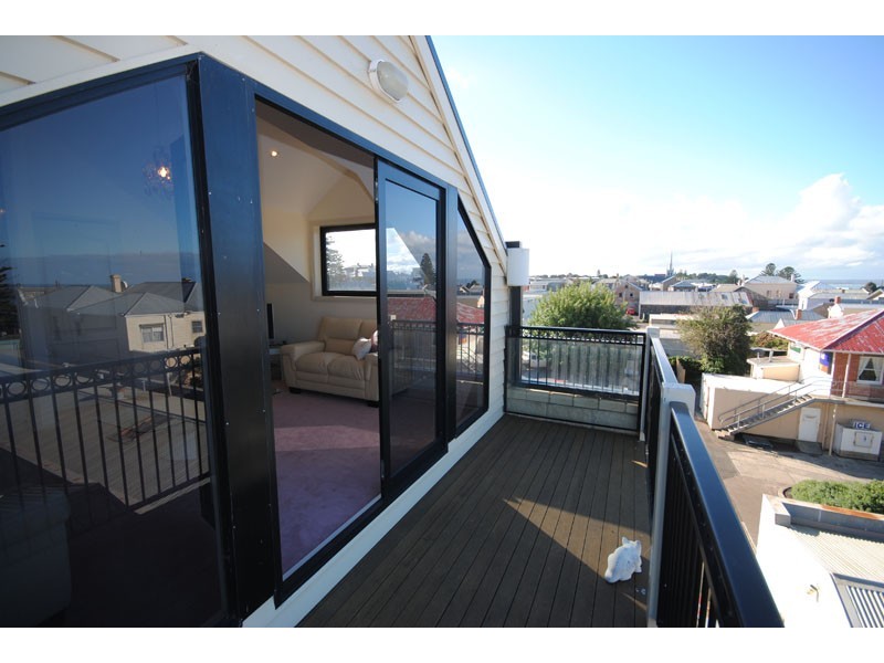 2/59 Bentinck Street, Portland VIC 3305