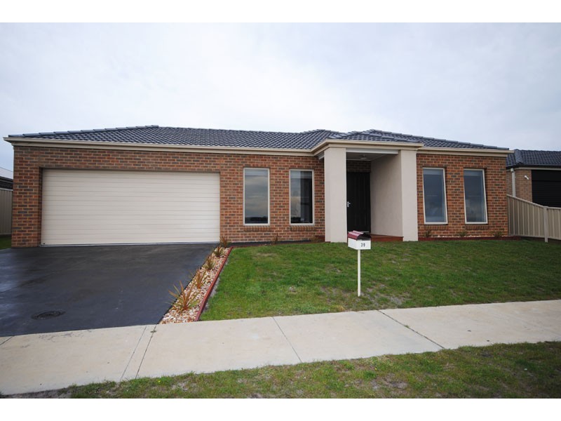 39 Madeira Close, Portland VIC 3305