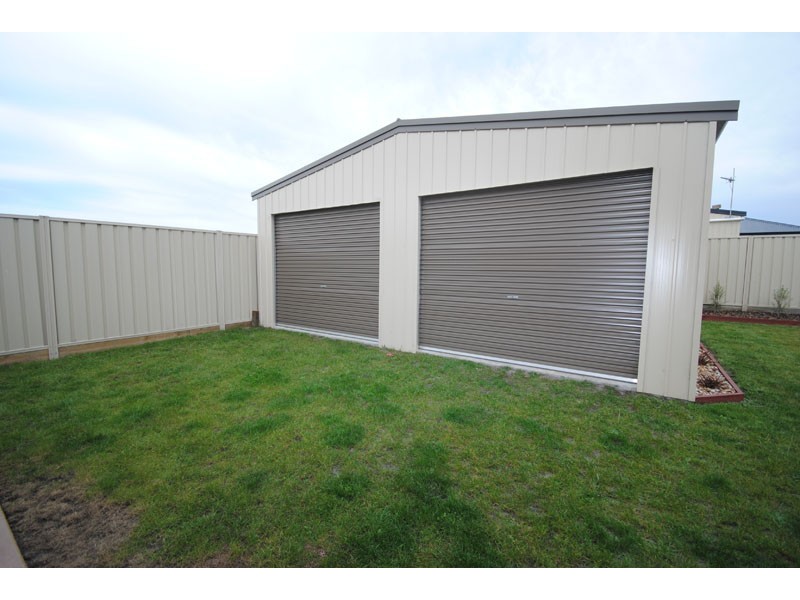 39 Madeira Close, Portland VIC 3305