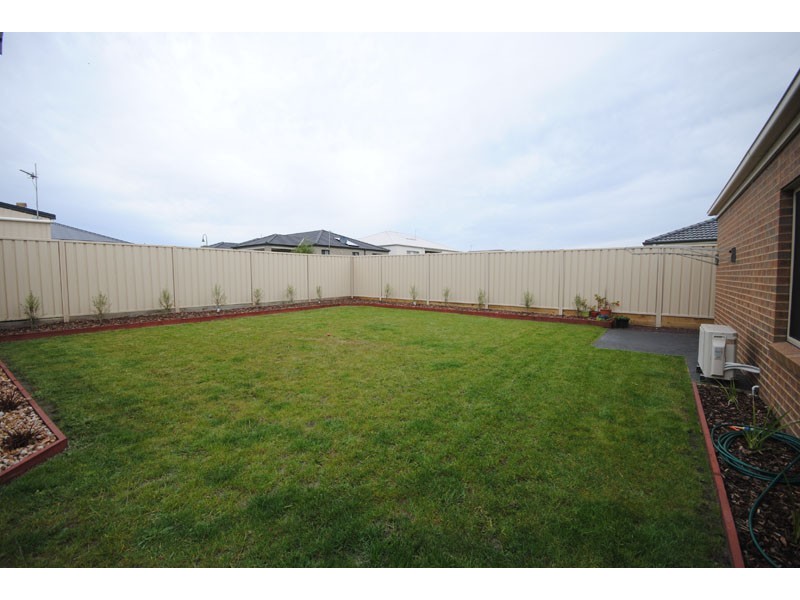 39 Madeira Close, Portland VIC 3305