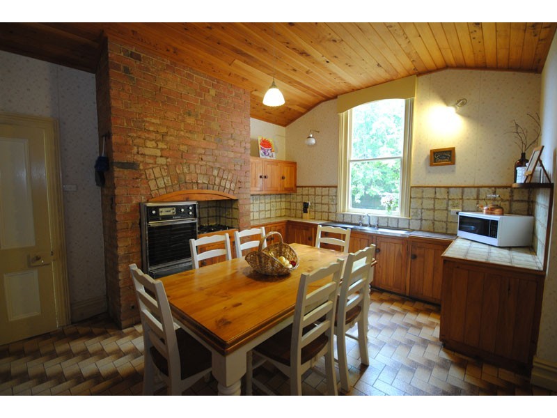 6 Kingsley Court, Portland VIC 3305