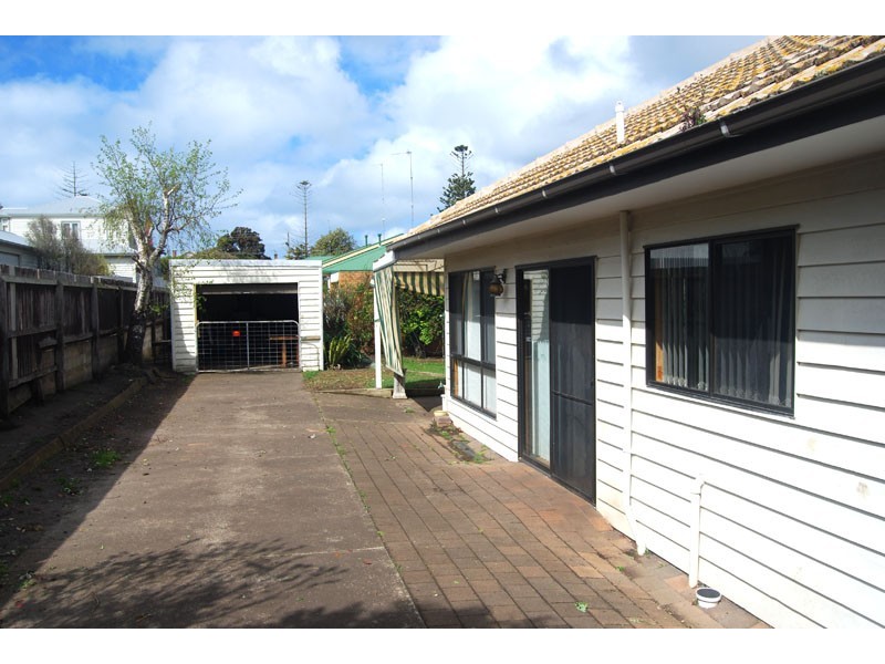 8 Sutton Avenue, Portland VIC 3305